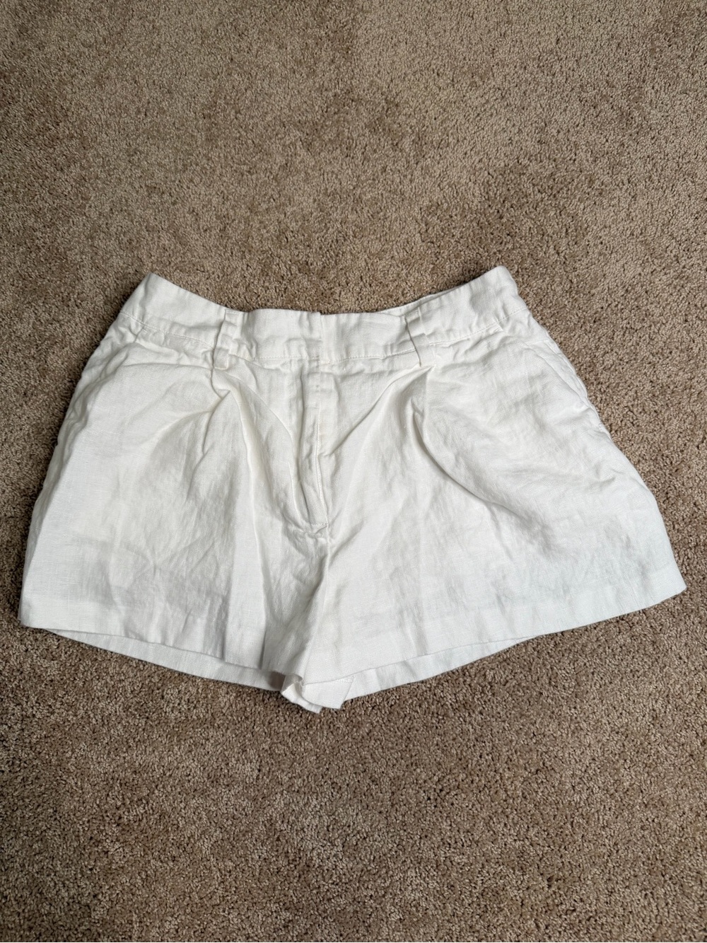 Kourt White 100% Linen Shorts Size 6